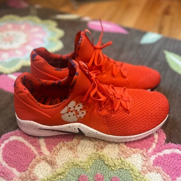 Clemson Tigers Nike TR 8 Shoes | Size 15 Clemson Men’s Nike Shoes - Picture 2 of 8